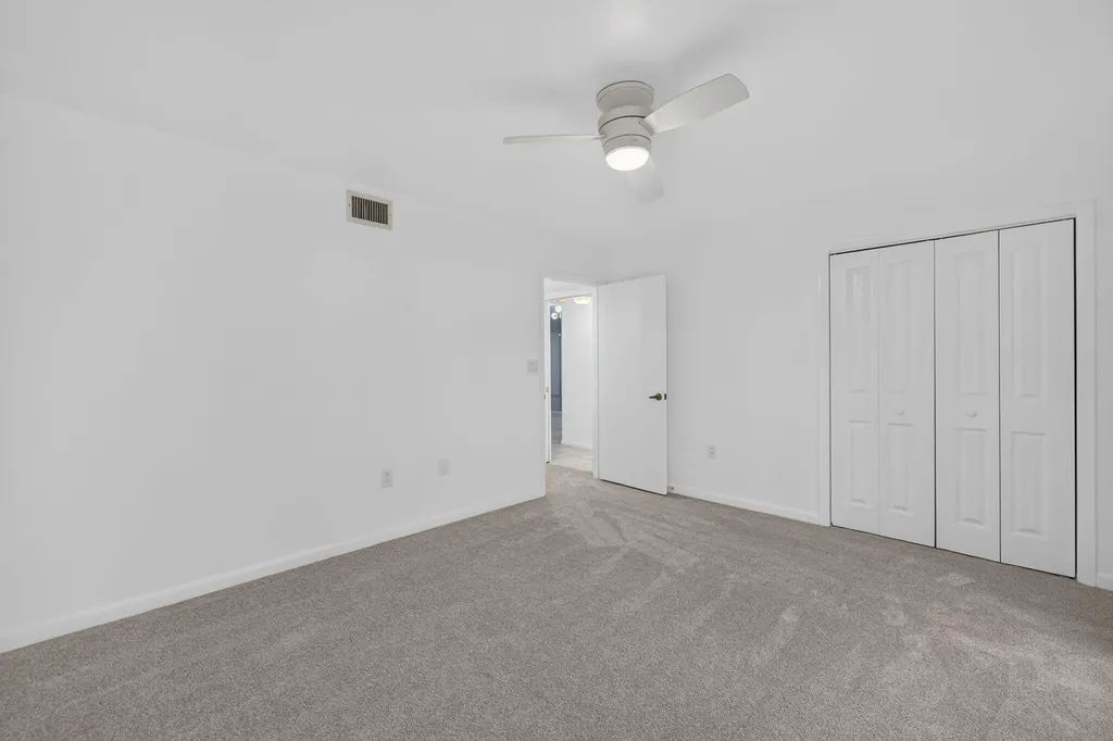 9460 Meadowood Drive Fort Pierce FL 34951
