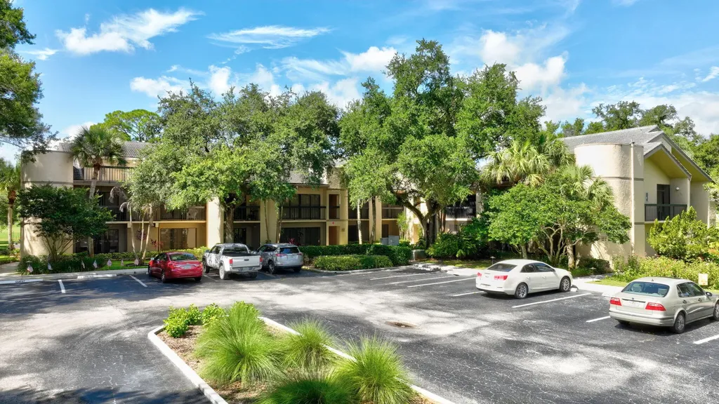 9460 Meadowood Drive Fort Pierce FL 34951