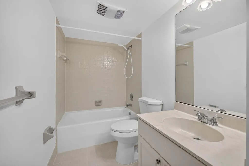 9460 Meadowood Drive Fort Pierce FL 34951