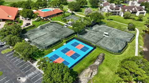 9460 Meadowood Drive Fort Pierce FL 34951
