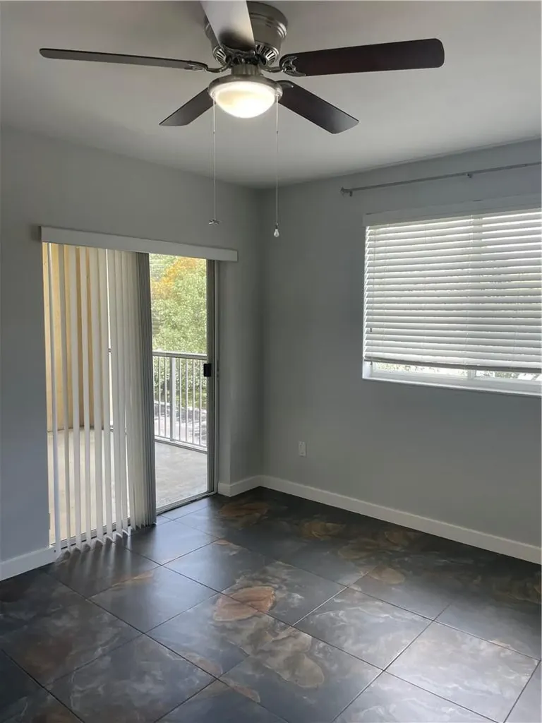 2640 S University Drive Davie FL 33328
