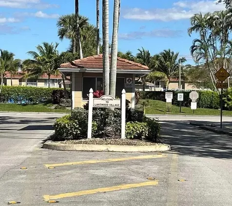 9905 Twin Lakes Drive Coral Springs FL 33071