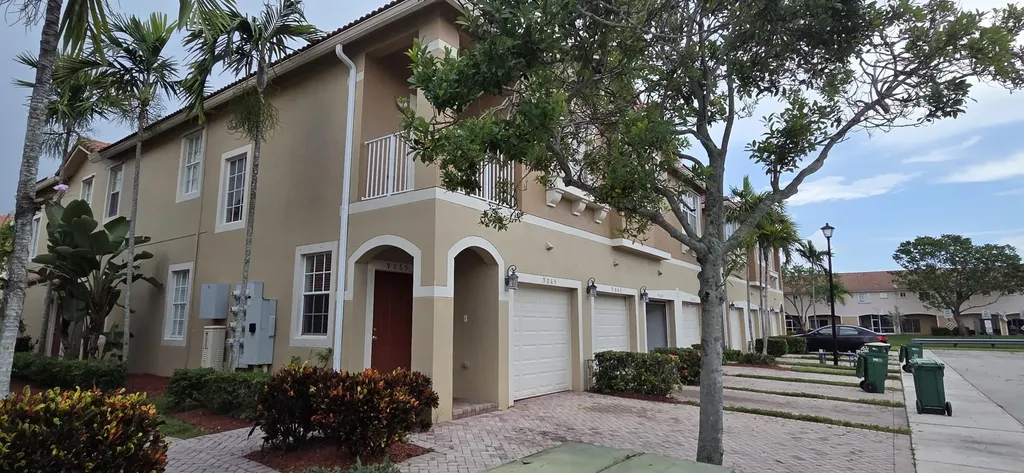 9065 Plymouth Place Tamarac FL 33321