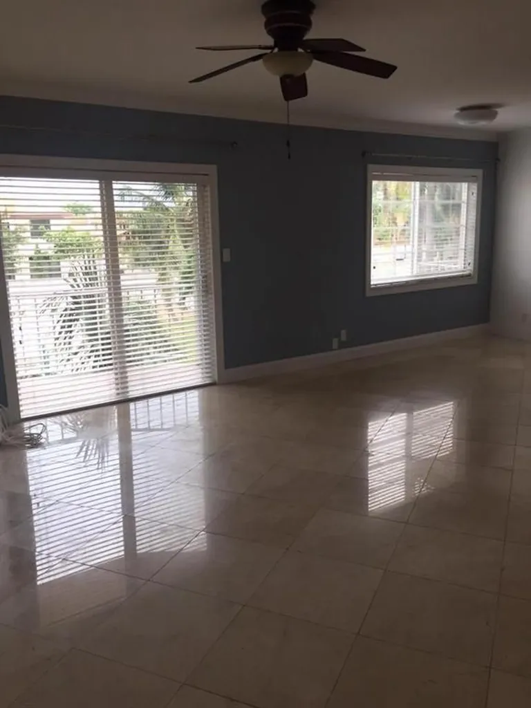 1967 S Ocean Boulevard Lauderdale By The Sea FL 33062