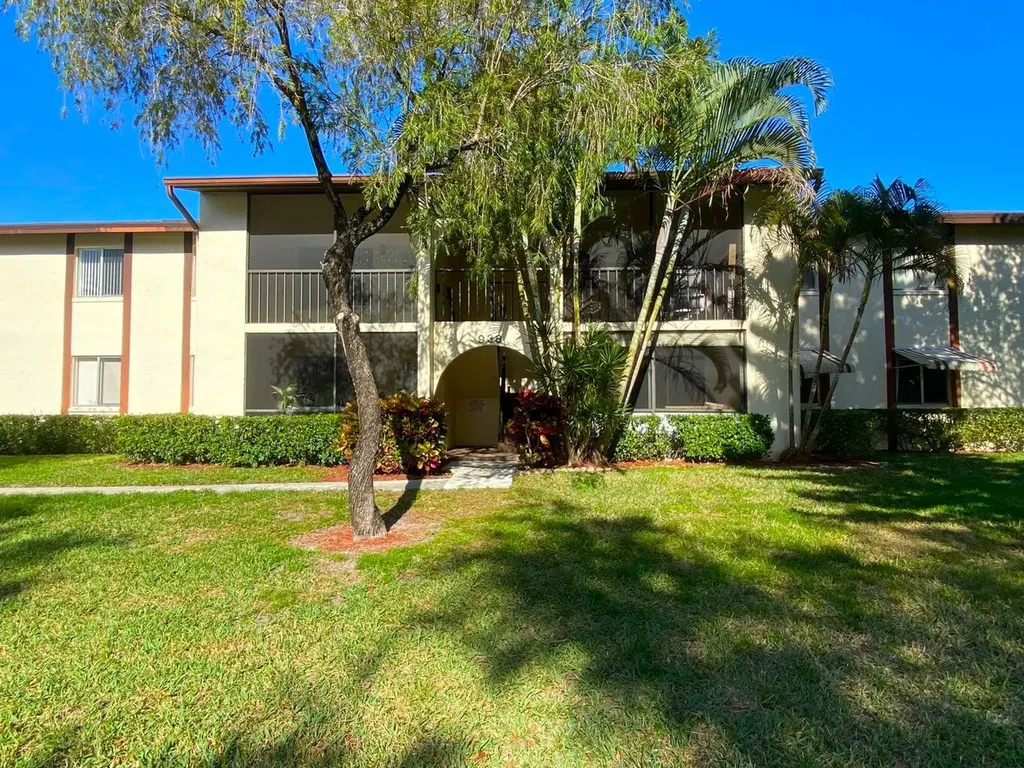 4835 Sable Pine Circle West Palm Beach FL 33417