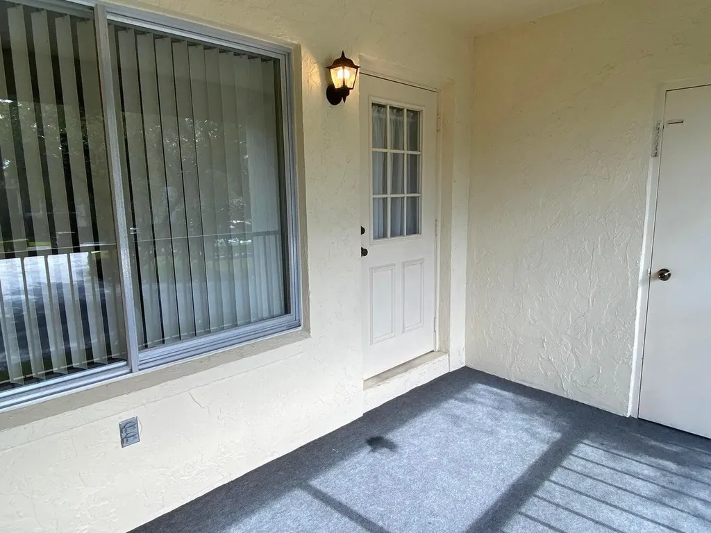 4835 Sable Pine Circle West Palm Beach FL 33417