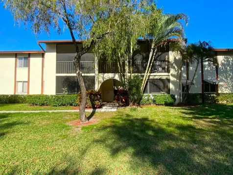 4835 Sable Pine Circle West Palm Beach FL 33417