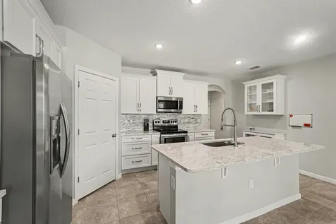 730 Old Country Road SE Palm Bay FL 32909