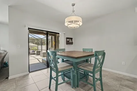 730 Old Country Road SE Palm Bay FL 32909