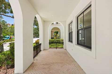 3171 NW 125th Avenue Sunrise FL 33323