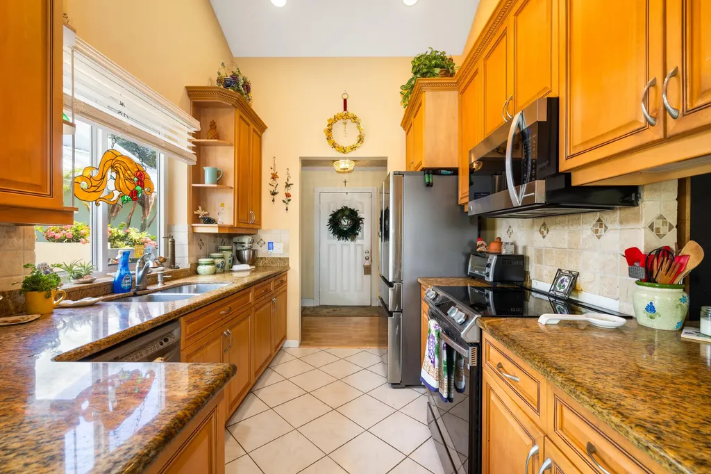 224 Cape Pointe Circle Jupiter FL 33477