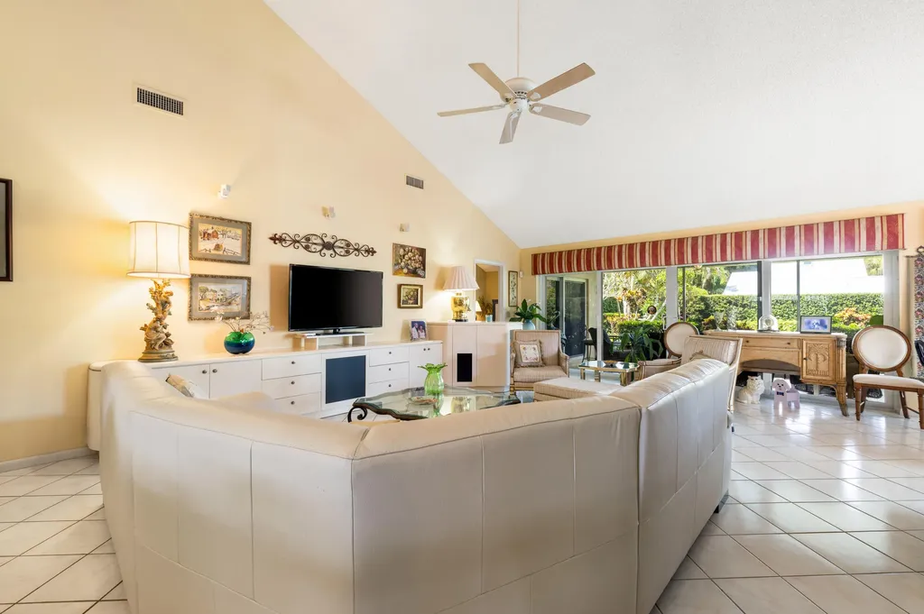 224 Cape Pointe Circle Jupiter FL 33477