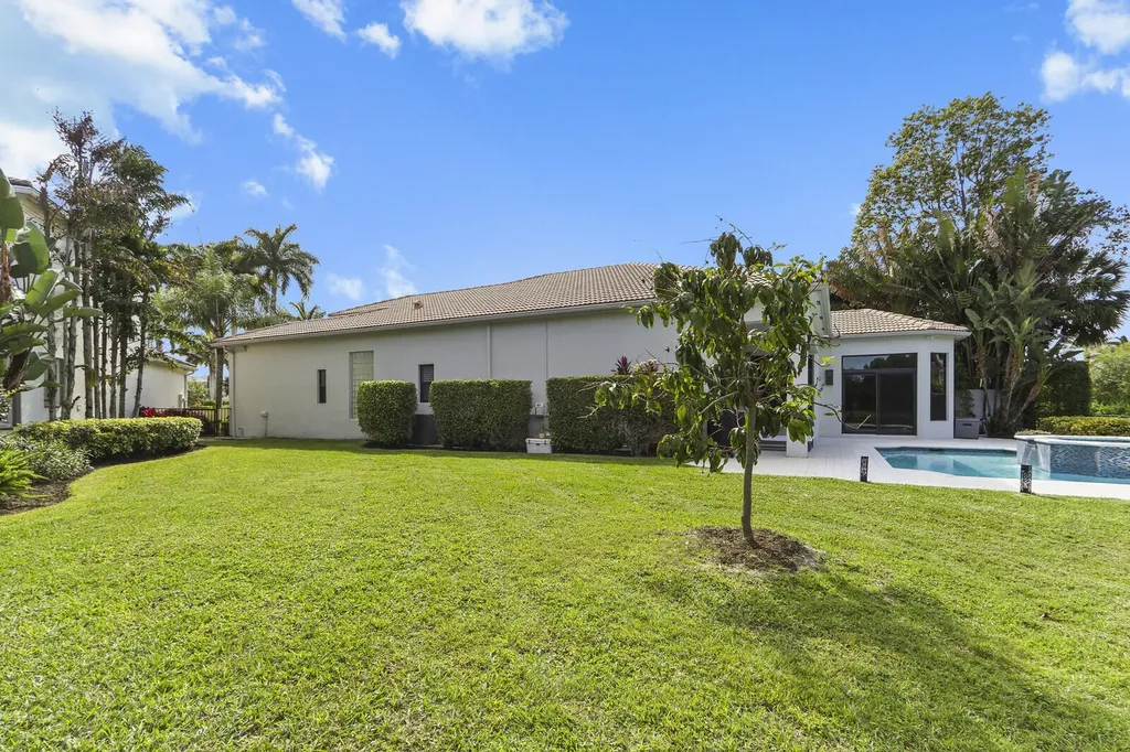408 Vía Placita Palm Beach Gardens FL 33418