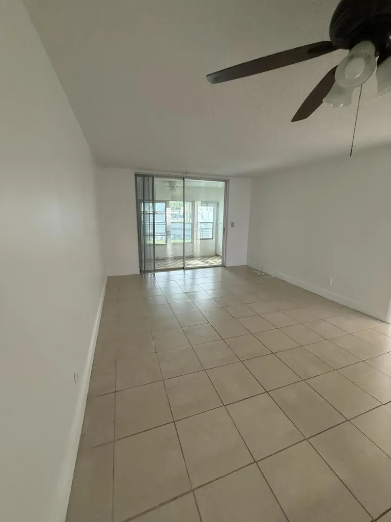 5750 NW 64th Avenue Tamarac FL 33319