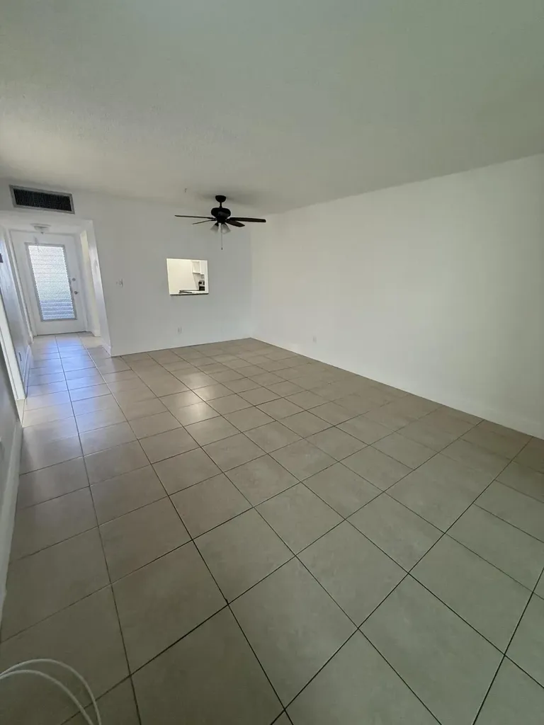 5750 NW 64th Avenue Tamarac FL 33319