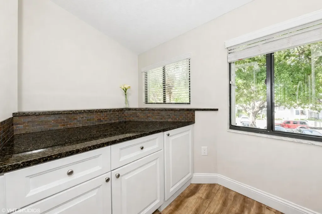 805 Harbour Pointe Way Greenacres FL 33413