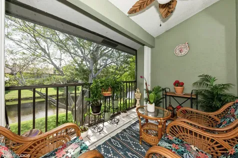 805 Harbour Pointe Way Greenacres FL 33413