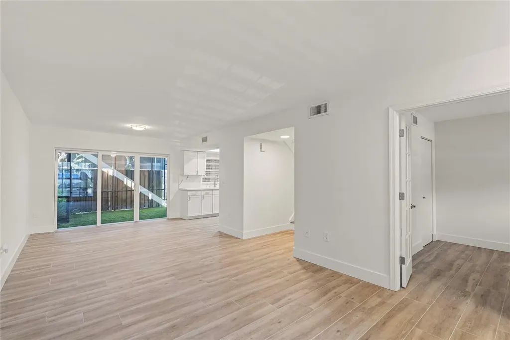 12384 SW 52nd Court Cooper City FL 33330