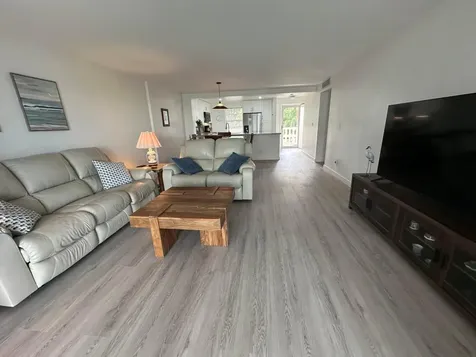 141 SE 3rd Avenue Dania Beach FL 33004