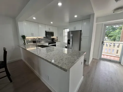 141 SE 3rd Avenue Dania Beach FL 33004