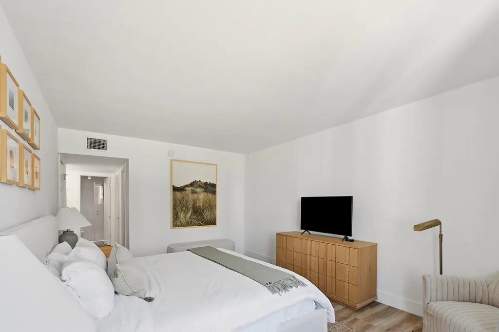 2301 Collins Avenue Miami Beach FL 33139