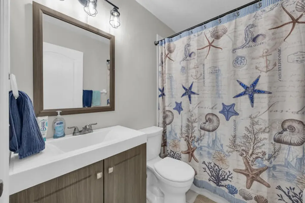 844 SW Hamberland Avenue Port St Lucie FL 34953