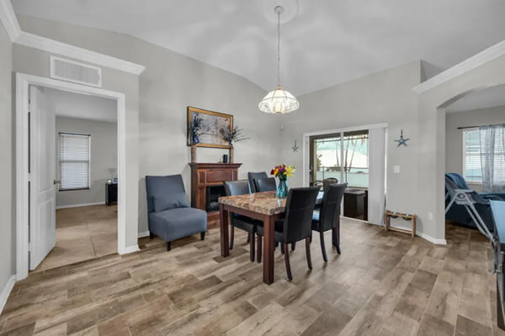 844 SW Hamberland Avenue Port St Lucie FL 34953