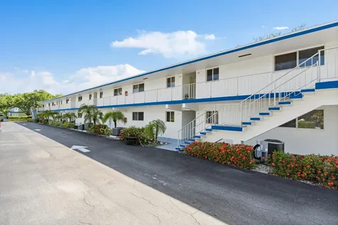 4 Westwood Avenue Jupiter FL 33469