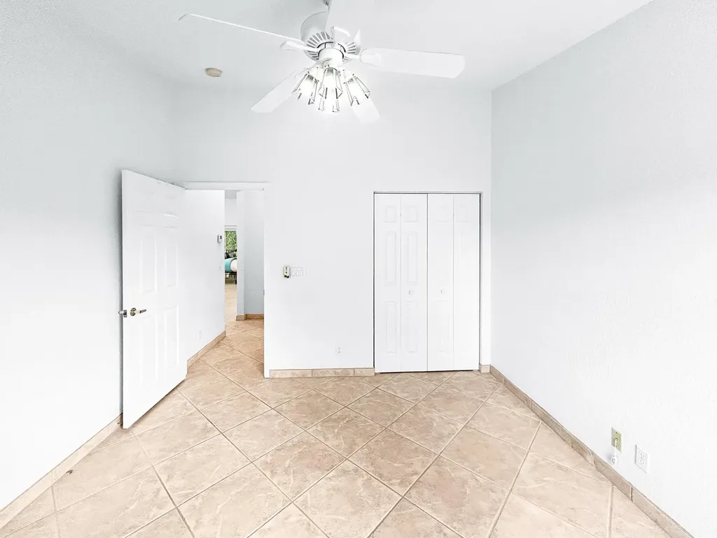 7880 Laina Lane Boynton Beach FL 33437