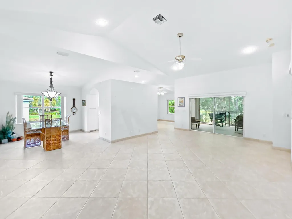 7880 Laina Lane Boynton Beach FL 33437