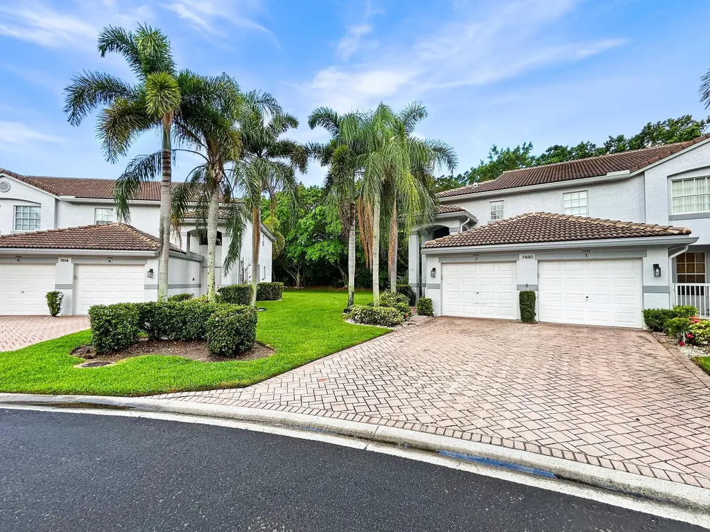 7880 Laina Lane Boynton Beach FL 33437