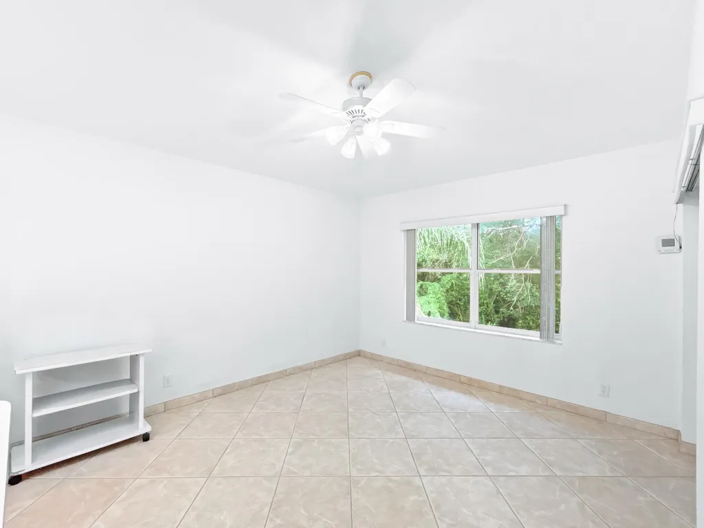 7880 Laina Lane Boynton Beach FL 33437
