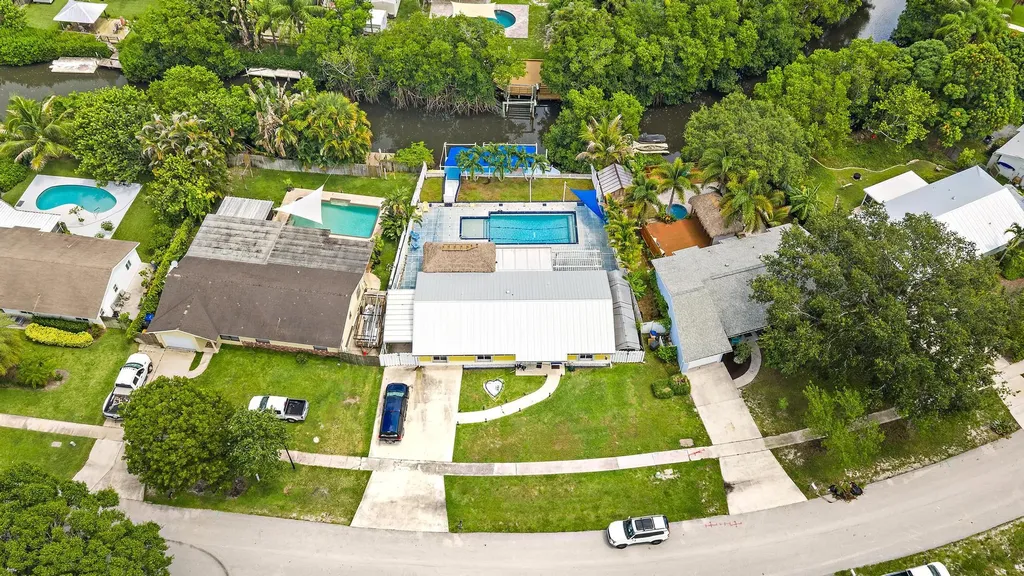 1005 Mohawk Street Jupiter FL 33458