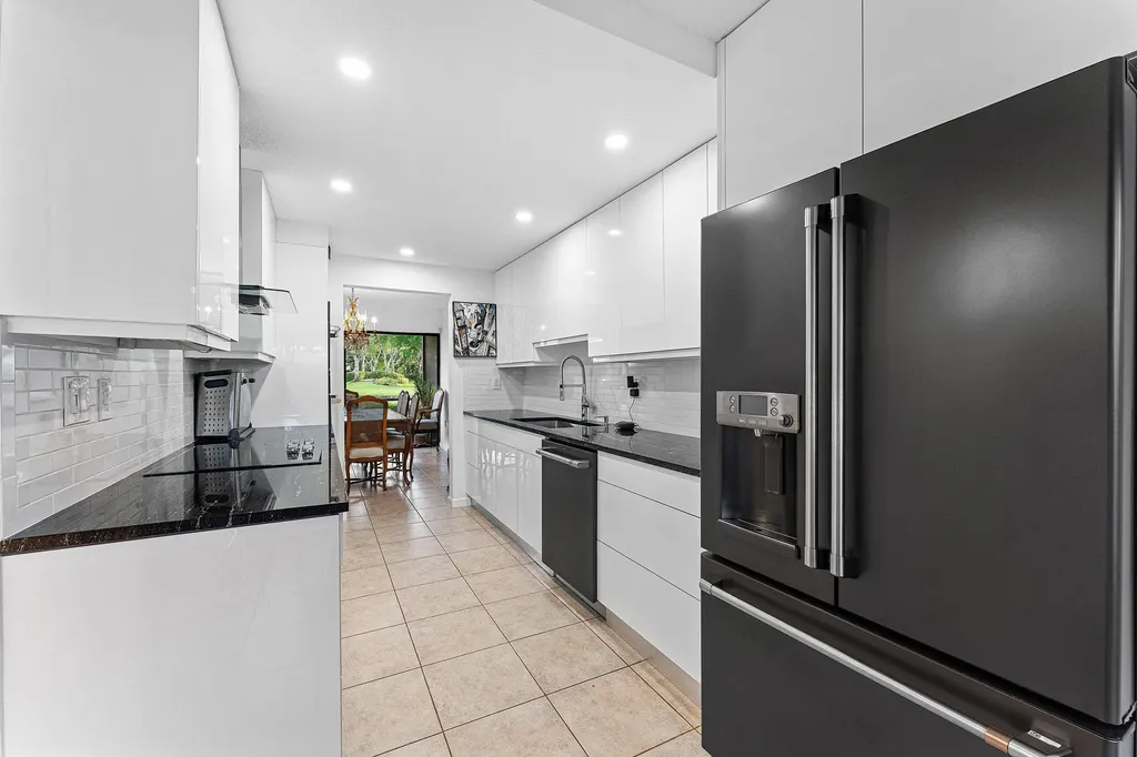 6864 Willow Wood Drive Boca Raton FL 33434