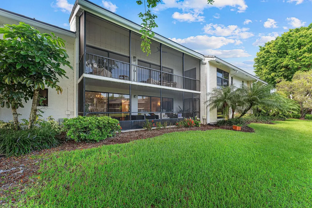 6864 Willow Wood Drive Boca Raton FL 33434