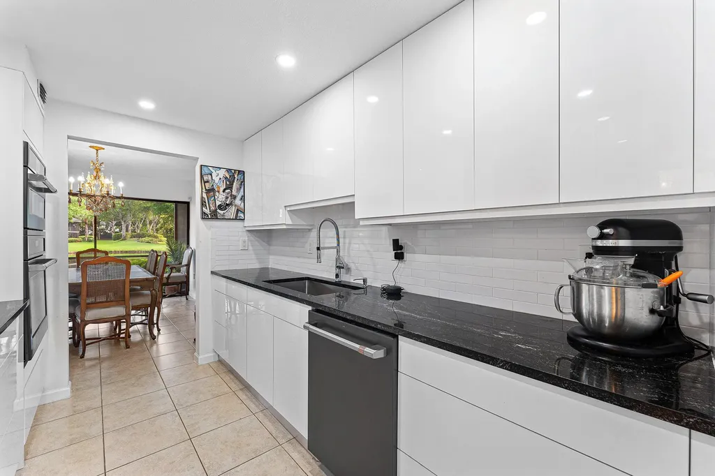 6864 Willow Wood Drive Boca Raton FL 33434