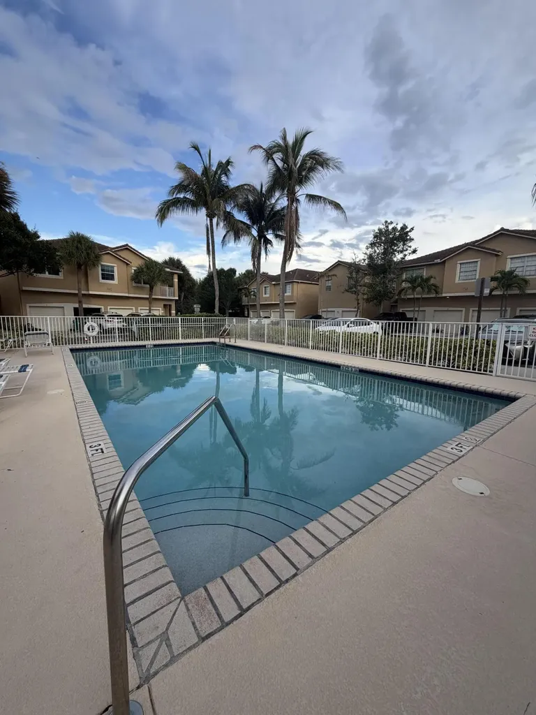 154 Village Boulevard Tequesta FL 33469