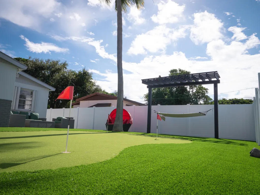 702 SW 1st Street Delray Beach FL 33444