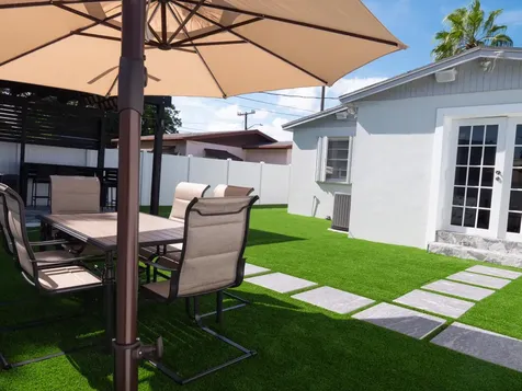 702 SW 1st Street Delray Beach FL 33444