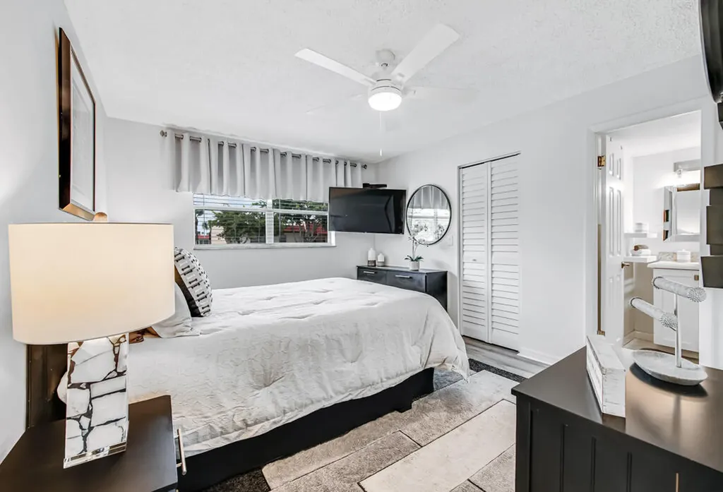 216 Lake Dora Drive West Palm Beach FL 33411