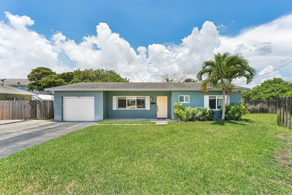 301 SE 3rd Street Deerfield Beach FL 33441