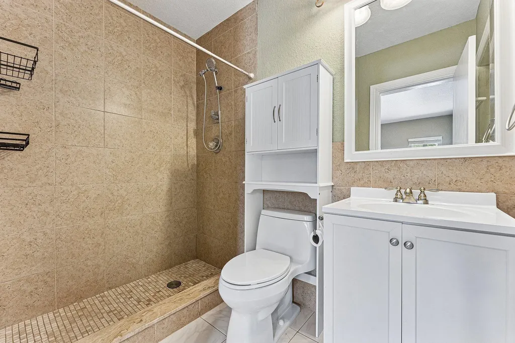 301 SE 3rd Street Deerfield Beach FL 33441
