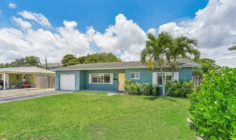 301 SE 3rd Street Deerfield Beach FL 33441