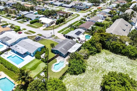 301 SE 3rd Street Deerfield Beach FL 33441