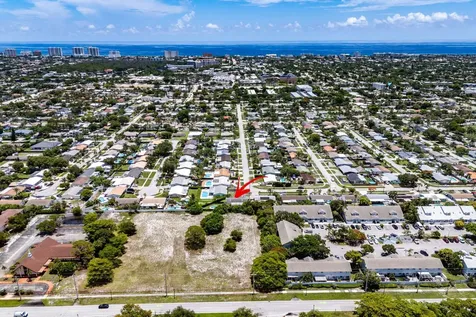 301 SE 3rd Street Deerfield Beach FL 33441