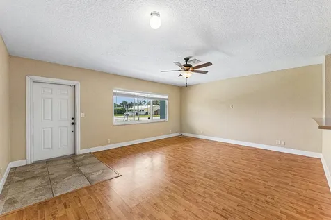 301 SE 3rd Street Deerfield Beach FL 33441