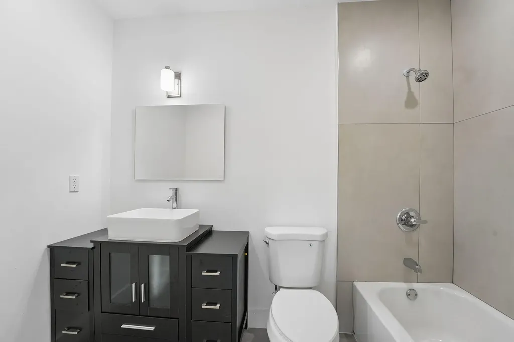 537 NW 2nd Terrace Deerfield Beach FL 33441