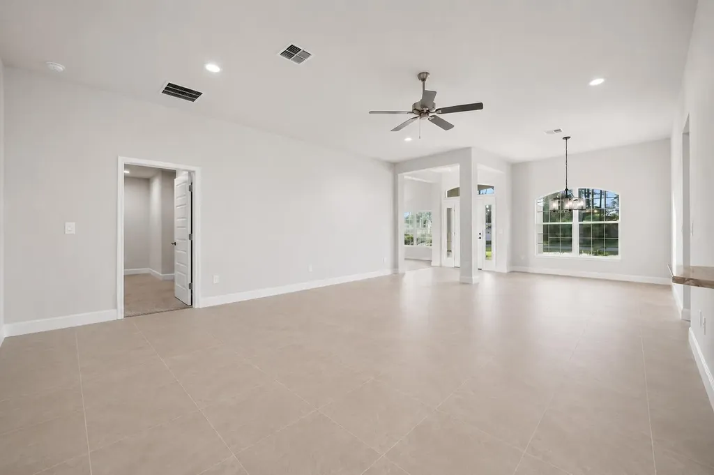 2807 E Louise Circle Port St Lucie FL 34953
