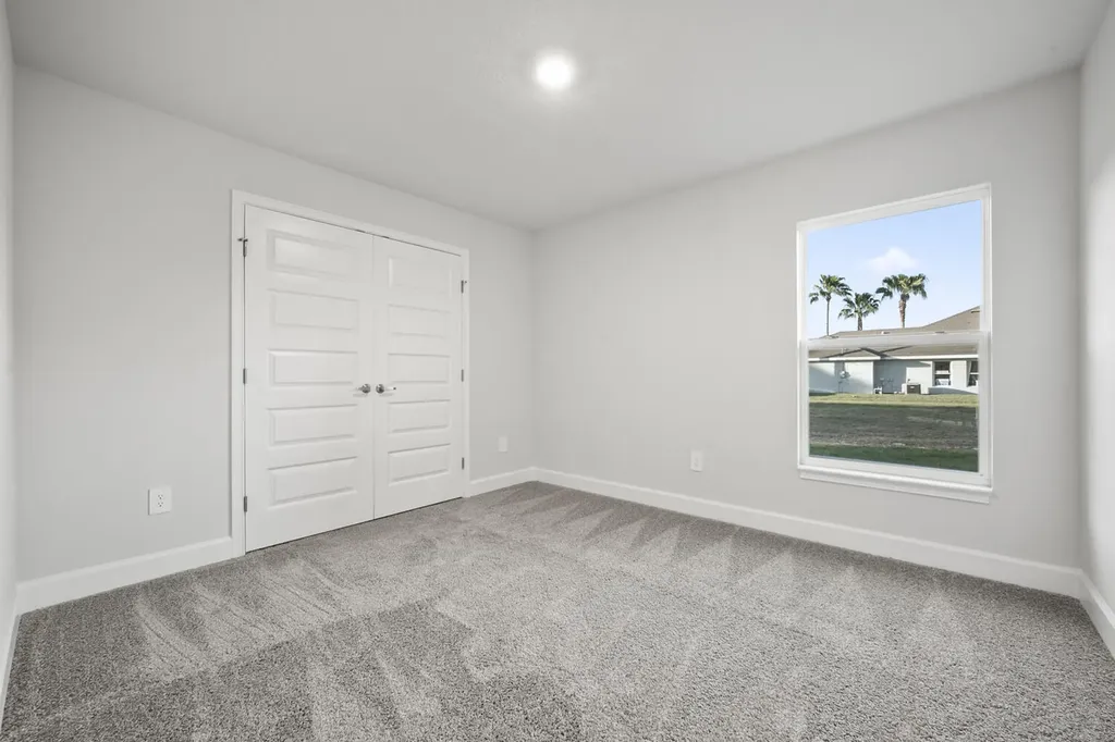 2807 E Louise Circle Port St Lucie FL 34953