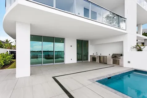 4714 N Flagler Drive West Palm Beach FL 33407